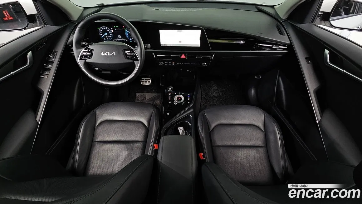 Kia Niro — фото 10