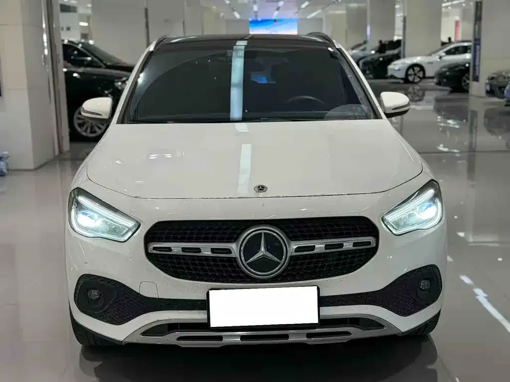 Mercedes-Benz GLA — фото 2