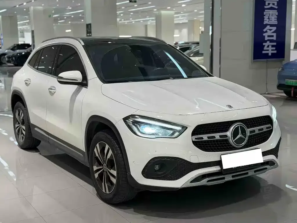 Mercedes-Benz GLA — фото 4