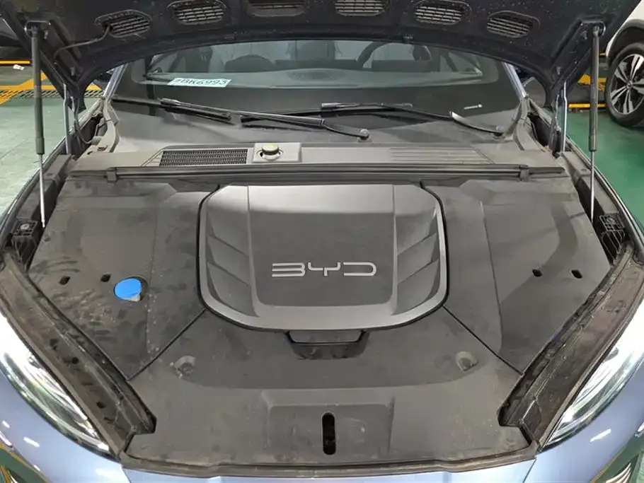 BYD Seal — фото 9