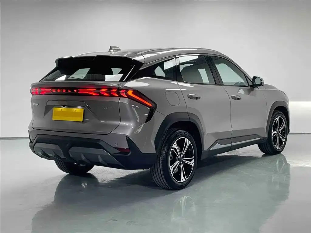Geely Galaxy L7 — фото 10