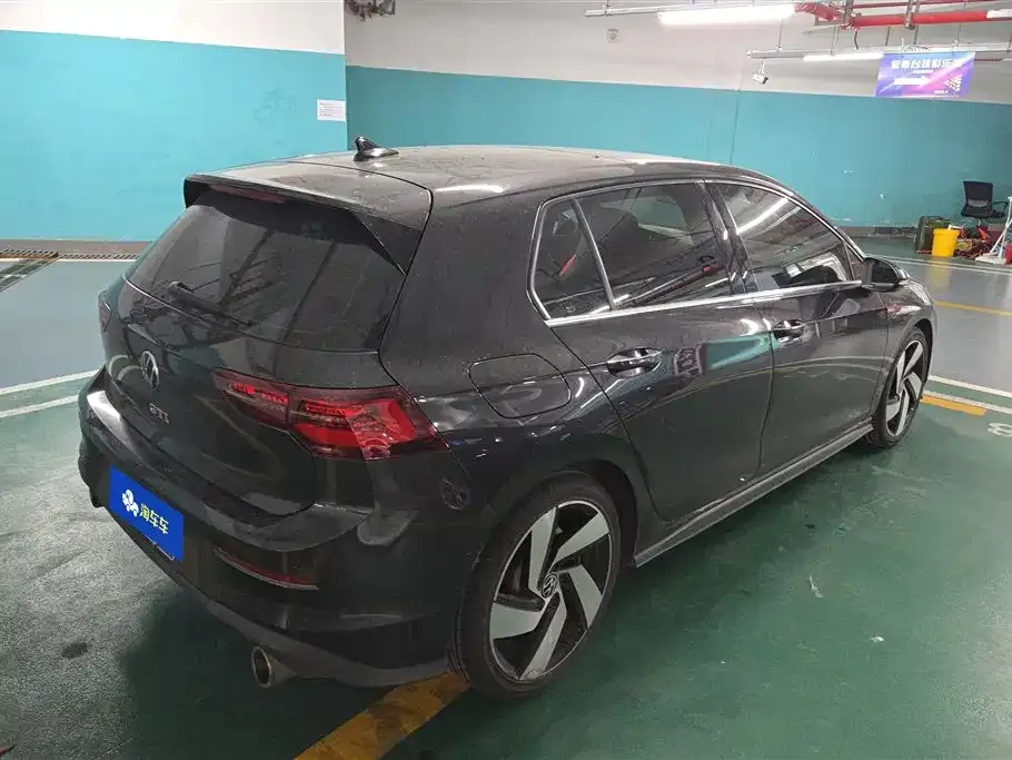 Volkswagen Golf GTI — фото 3