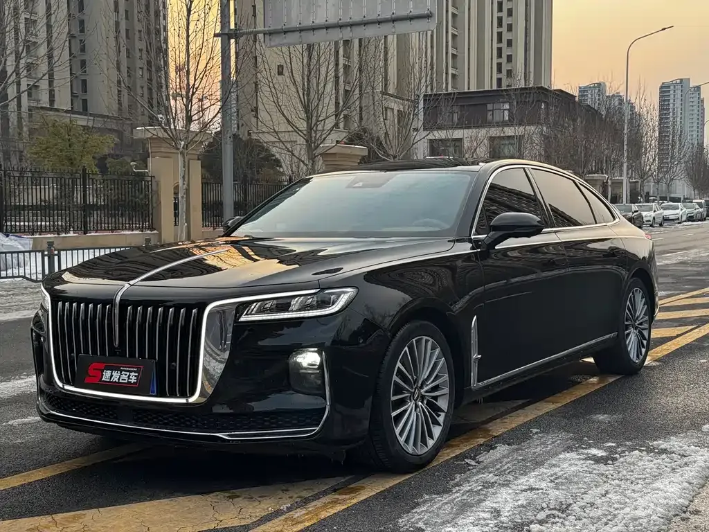 Hongqi H9 — фото 1