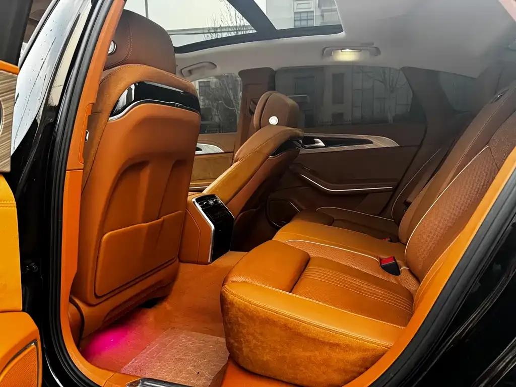 Hongqi H9 — фото 2