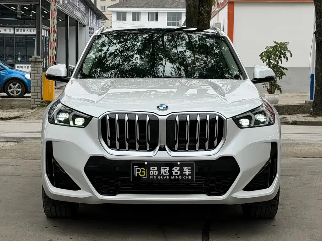 BMW X1 — фото 3