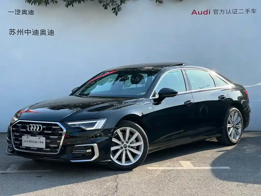 Audi A6L — фото 1