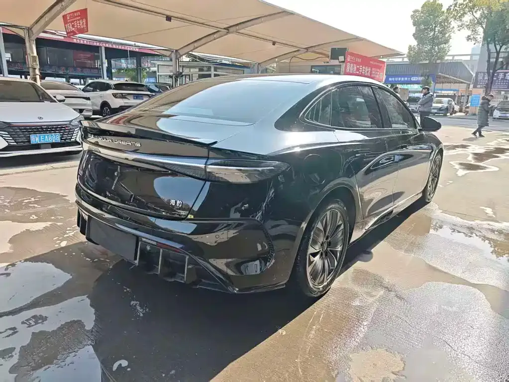 BYD Seal — фото 6