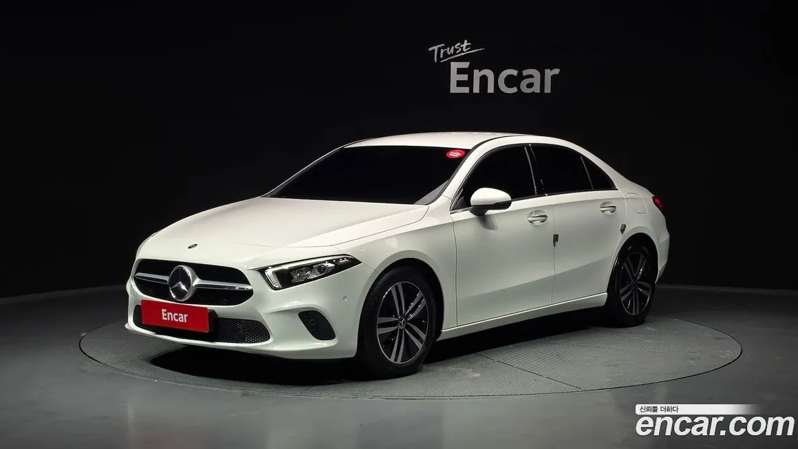 Mercedes-Benz A-Class — фото 1