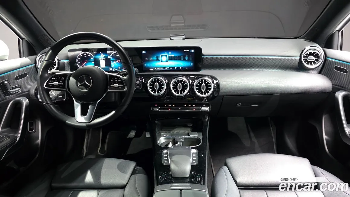 Mercedes-Benz A-Class — фото 10