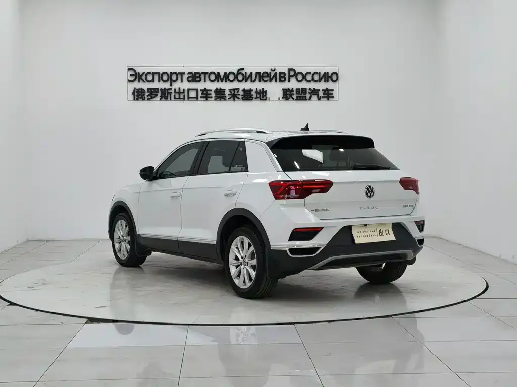 Volkswagen T-Roc — фото 3