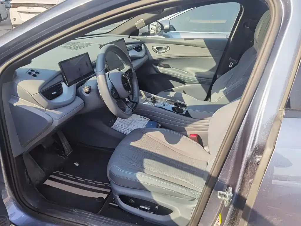 BYD Seal 06GT — фото 7
