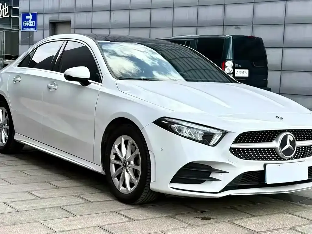 Mercedes-Benz A-Class — фото 2