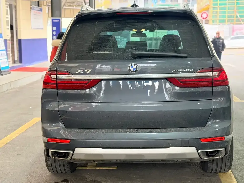 BMW X7 — фото 5