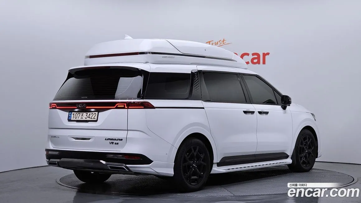 Kia Carnival — фото 4