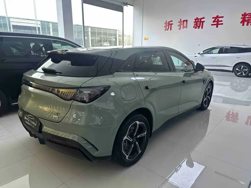 BYD Seal 06GT — фото 8