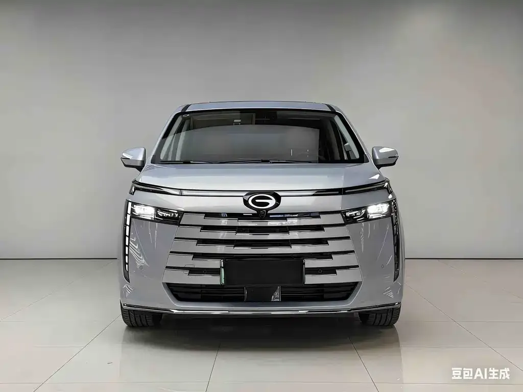 GAC Motor E8 Hybrid — фото 1