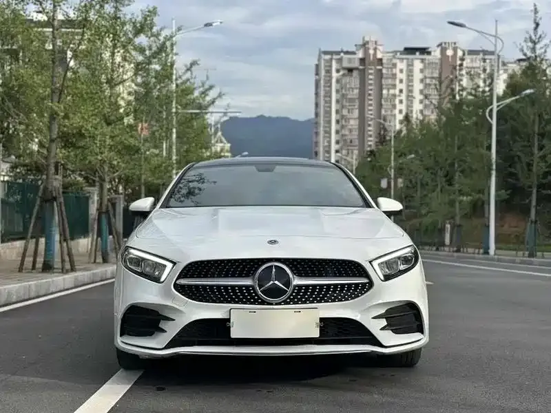 Mercedes-Benz A-Class — фото 9