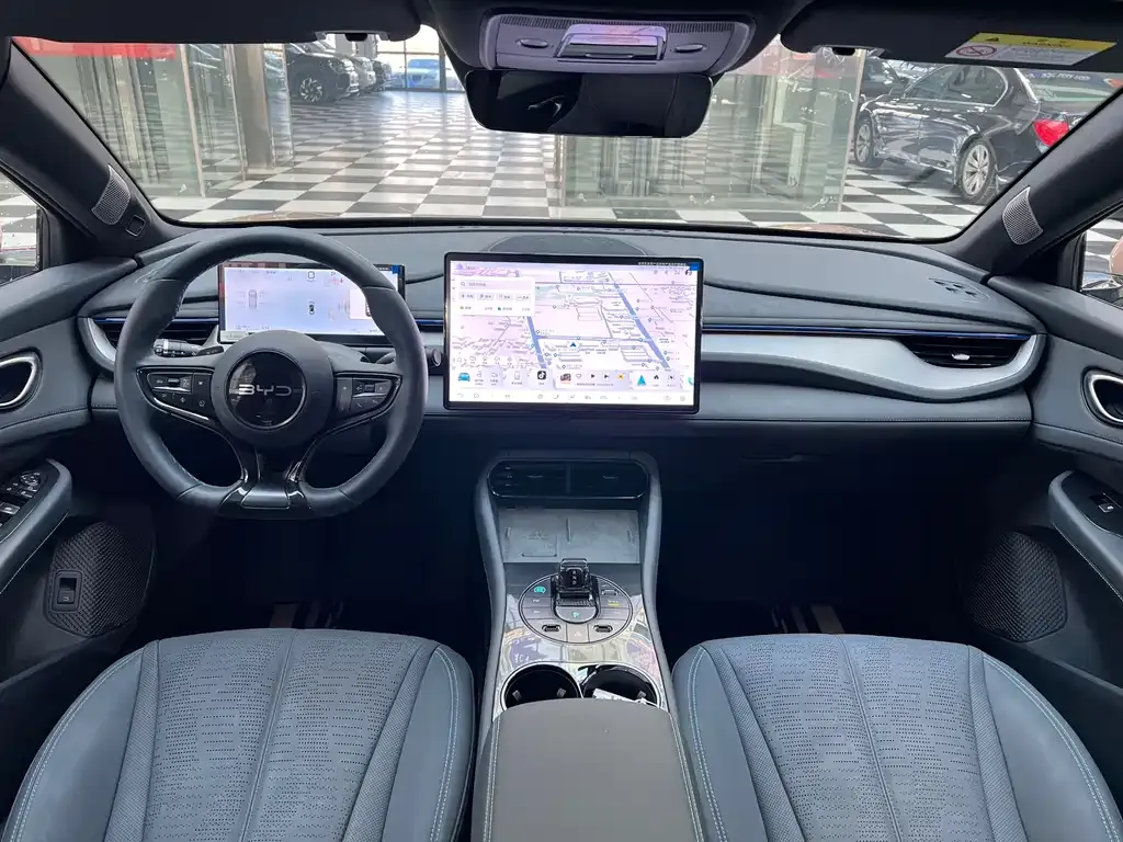 BYD Seal 06GT — фото 6