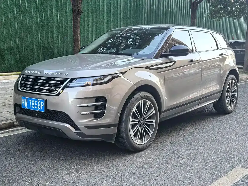 Land Rover Evoque — фото 1