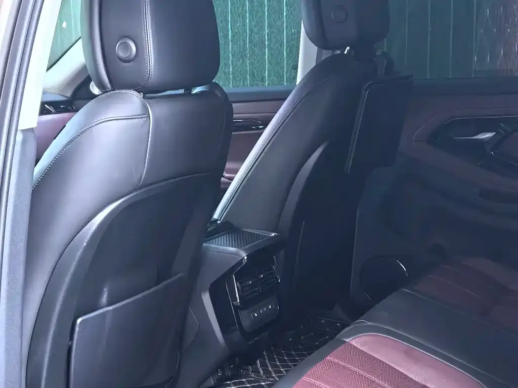 Land Rover Evoque — фото 4