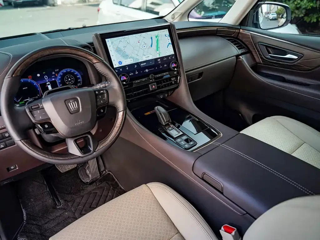 Toyota Vellfire — фото 7