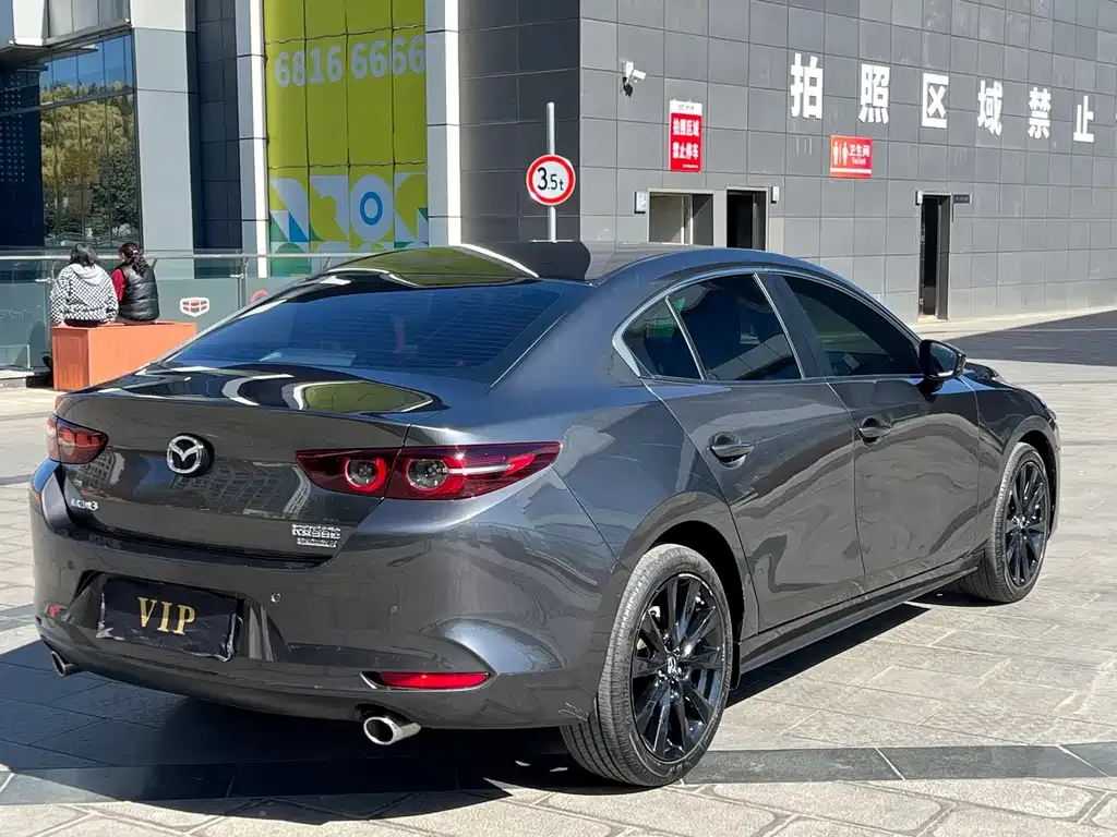 Mazda 3 Axela — фото 7