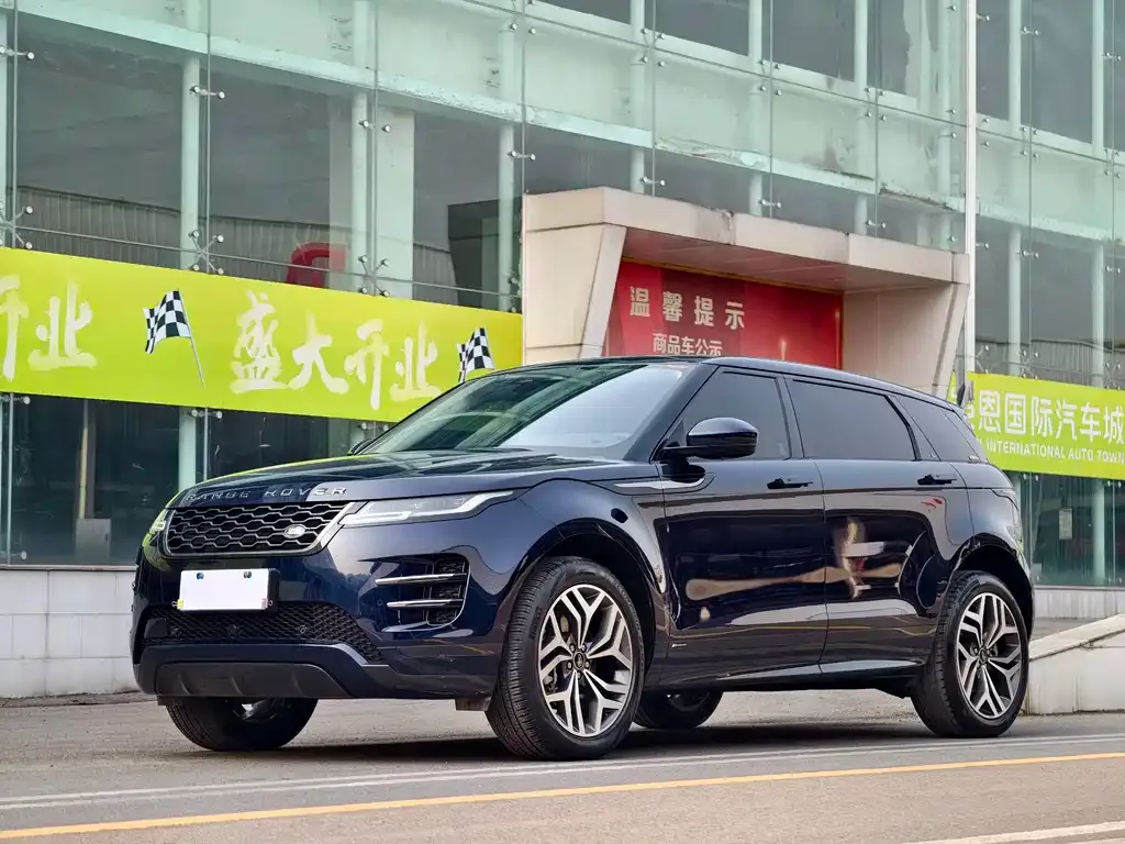 Land Rover Evoque — фото 1