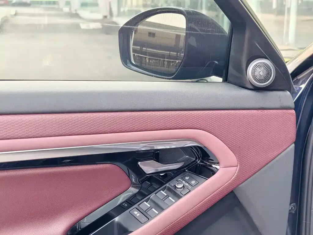 Land Rover Evoque — фото 4