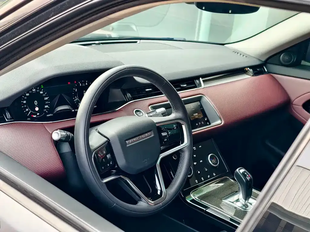 Land Rover Evoque — фото 10