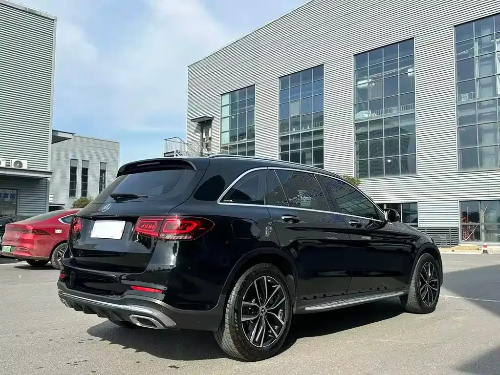 Mercedes-Benz GLC — фото 10