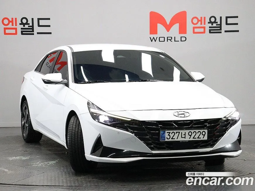 Hyundai AVANTE — фото 2