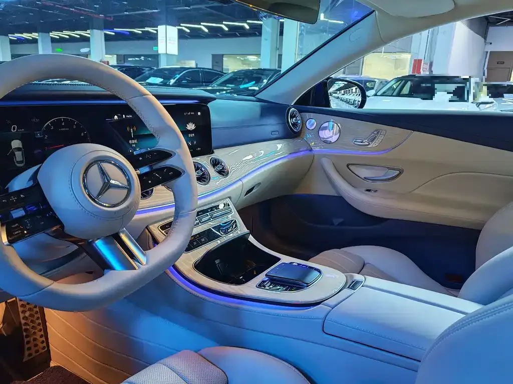 Mercedes-Benz E-Class (Import) — фото 5
