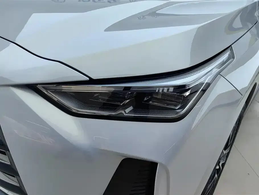 GAC Motor Trumpchi GS4 — фото 7