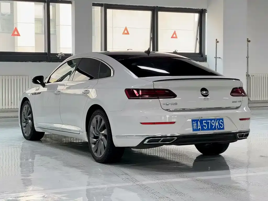 Volkswagen CC — фото 8