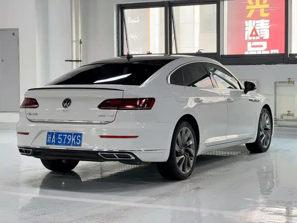 Volkswagen CC — фото 6