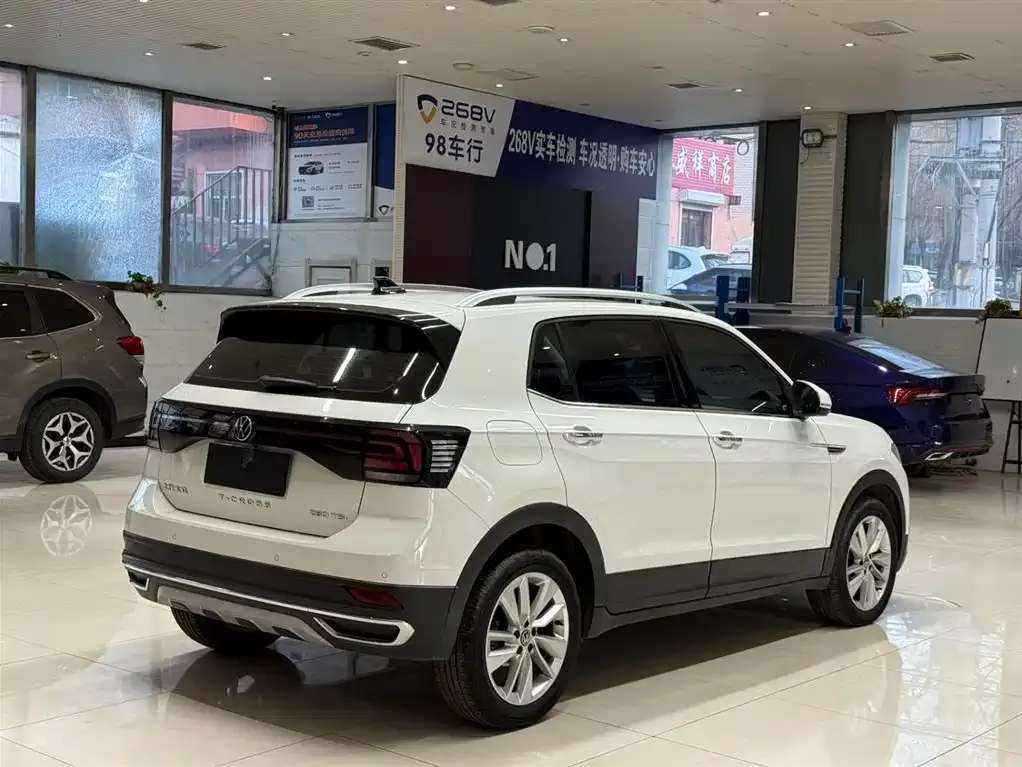 Volkswagen T-Cross — фото 9
