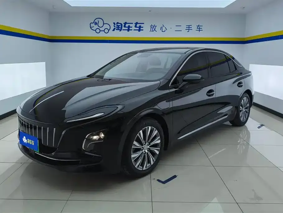 Hongqi E-QM5 — фото 1