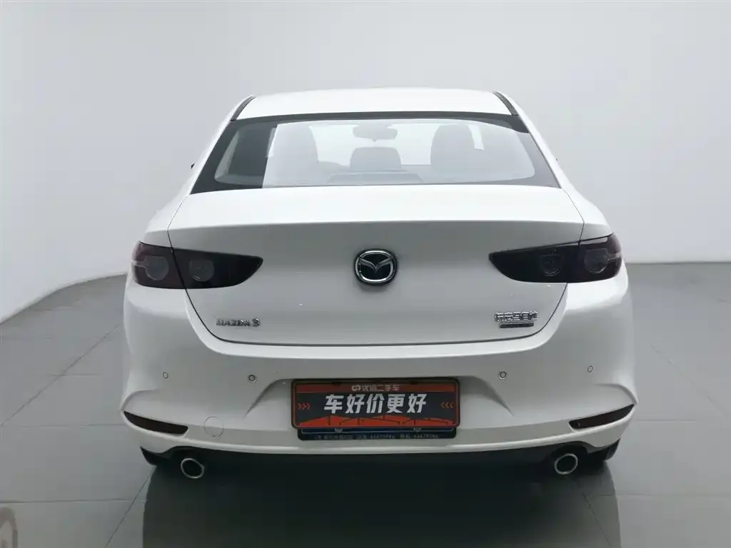 Mazda 3 Axela — фото 2