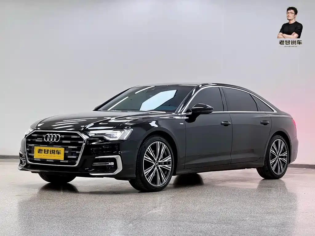 Audi A6L — фото 1