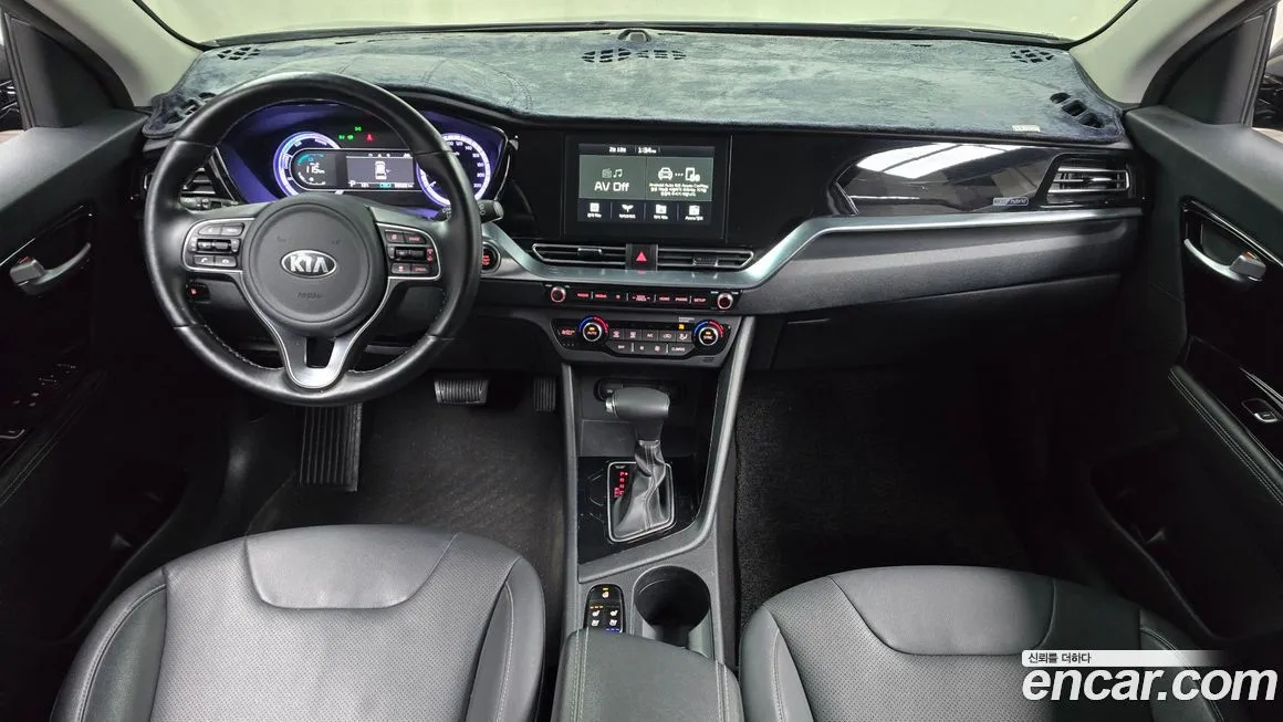 Kia Niro — фото 3