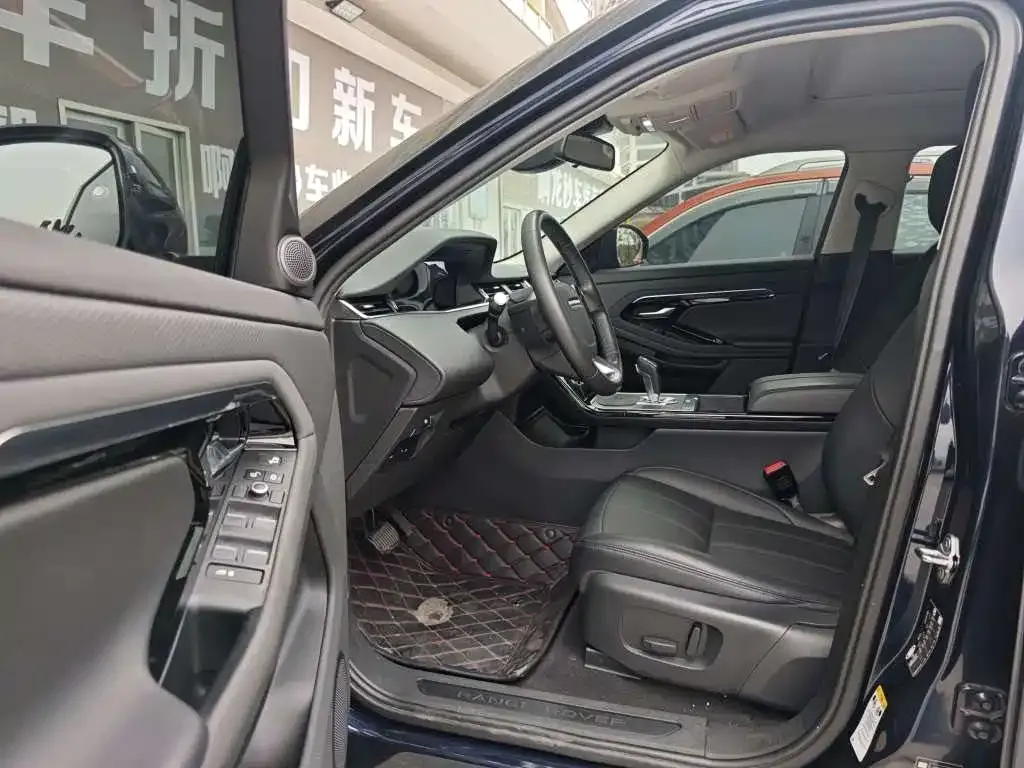 Land Rover Evoque — фото 3