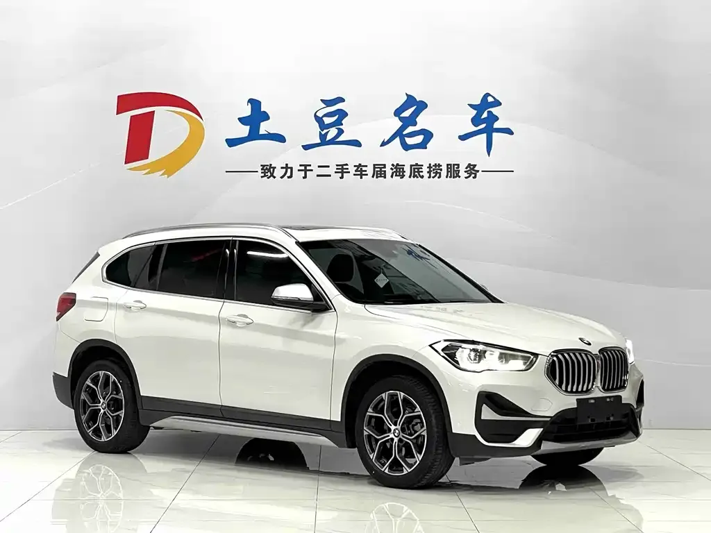 BMW X1 — фото 6