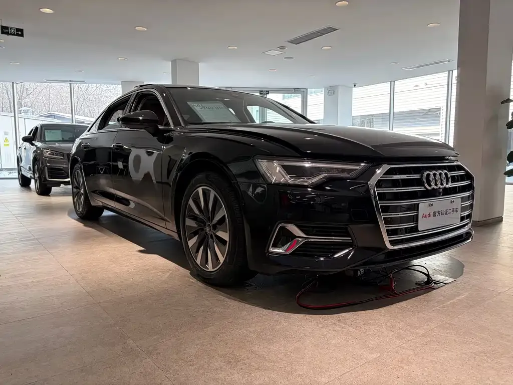 Audi A6L — фото 9