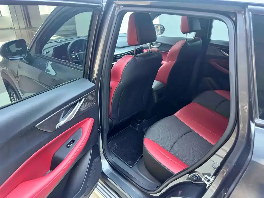 Changan CS35PLUS — фото 2