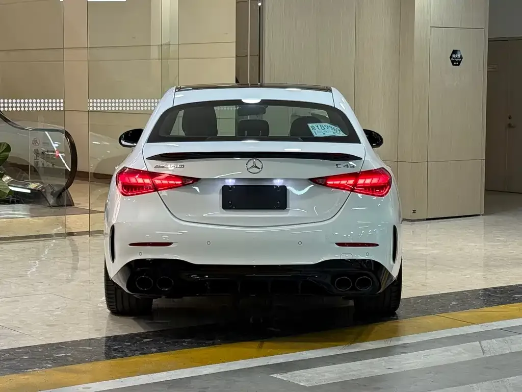 Mercedes-Benz C-Class AMG — фото 4
