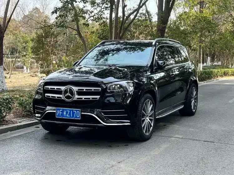 Mercedes-Benz GLS — фото 1