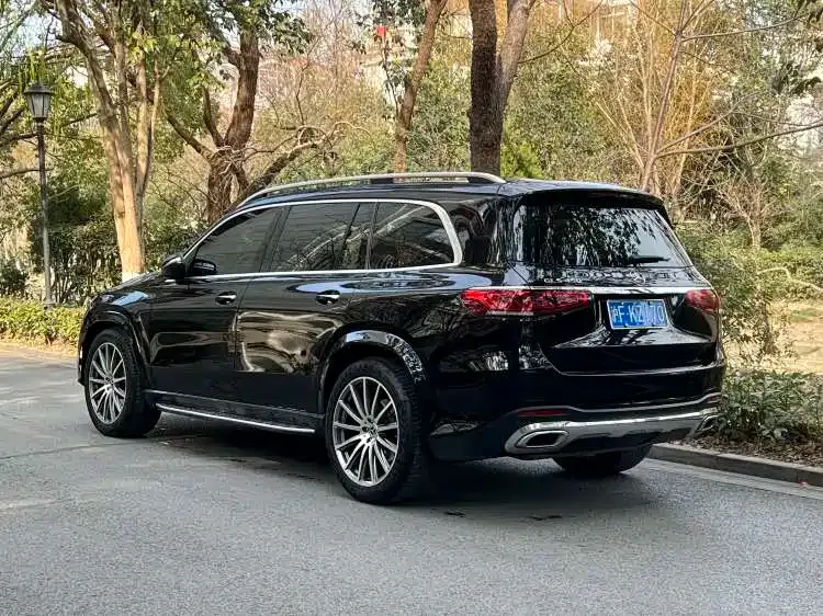 Mercedes-Benz GLS — фото 9
