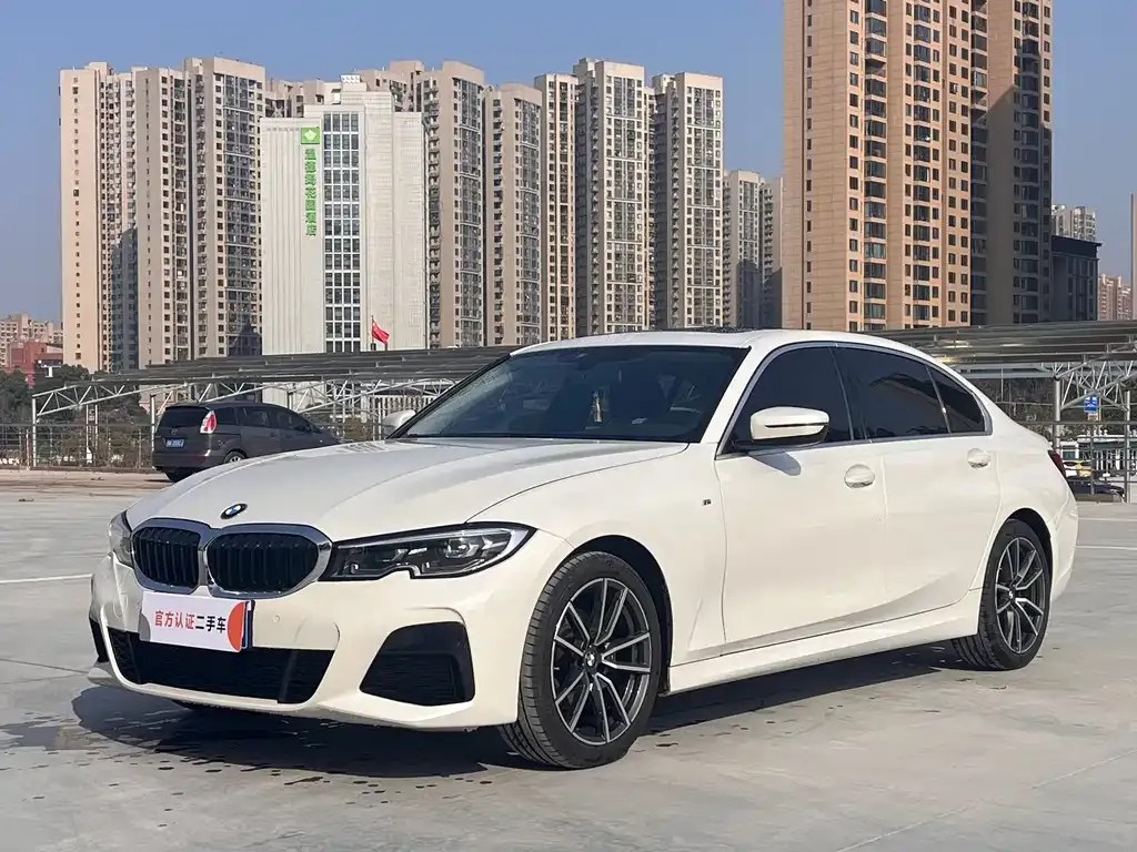 BMW 3 Series — фото 1