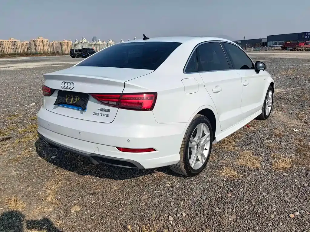 Audi A3 — фото 10