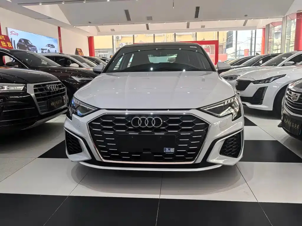 Audi A3 — фото 3